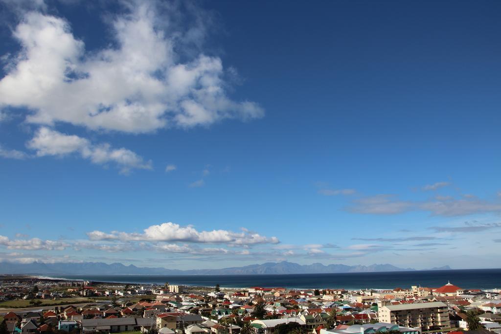 Bluebottle Guesthouse Muizenberg Esterno foto