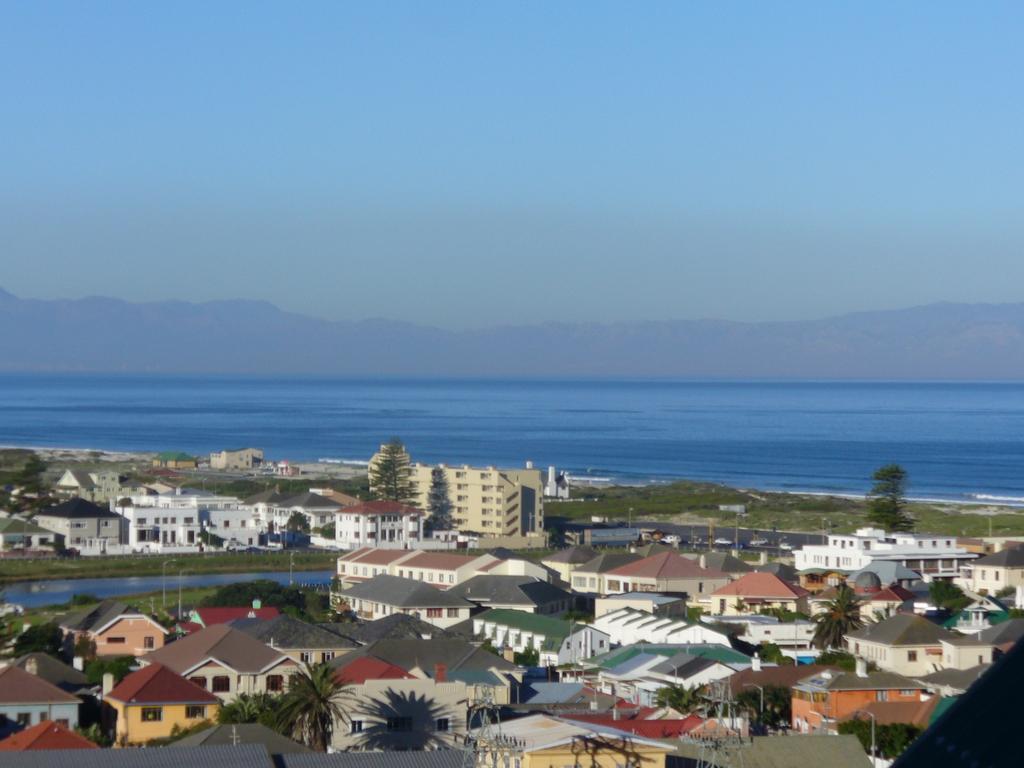 Bluebottle Guesthouse Muizenberg Esterno foto